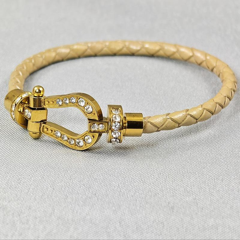 High-end Stainless Steel Full Brick Magnet Horseshoe Buckle Head Bracelet Gold-plated Diamond-encrusted Male and Female Couples Full Diamond Hand Rope