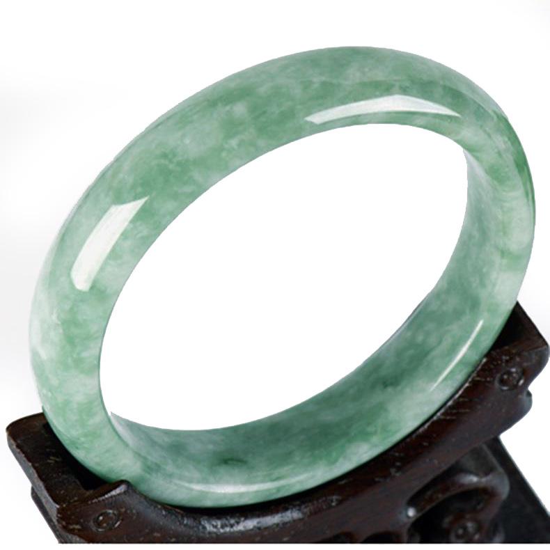 Bracciale di Giada Smeraldo di Guizhou, Cera di Ghiaccio, con Fiori Fluttuanti: Grado A, Fossa Nuova, Giada Verde Chiaro.