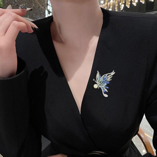 Butterfly Brooch Sparkling Faux Crystal Imitation Pearl Inlay Alloy Pin Suits Coats Sweaters Scarves Badge Outfit Accessory
