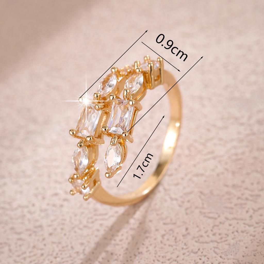 European and American Fashion Women's New Novice Jewelry with Niche Leaf Design Ring Opening Creative Temperament Jewelry