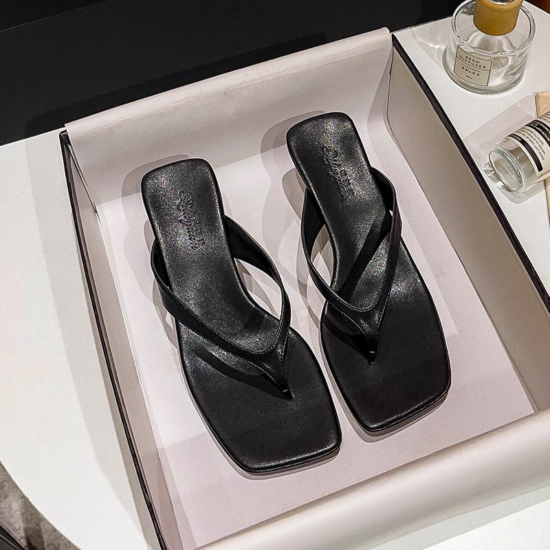 

Французский квадратный носок высокий каблук шпилька новая летняя мода носок шлепанцы темперамент котенок и крутые тапочки 38 чёрный