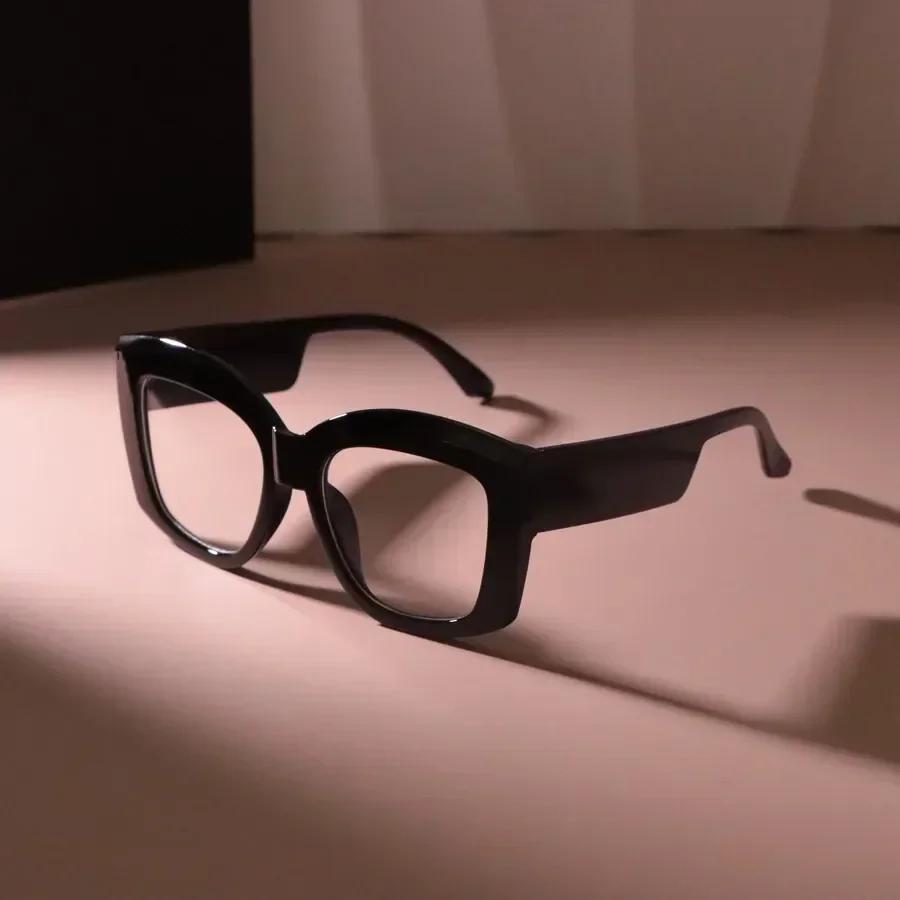 

Retro Square Light Eyeglass Frame Women Men Transparent Unisex Glasses For Female Male