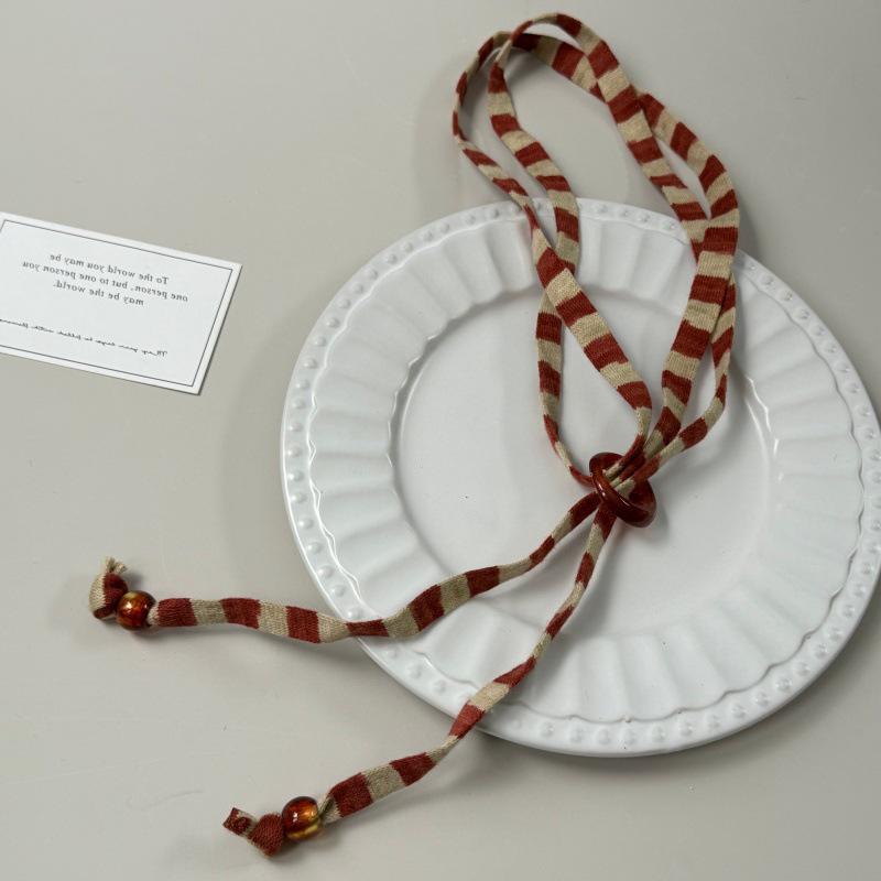 Retro Dopamine Stripe Clavicle Necklace: Unique, Trendy, Color Block Design for Women