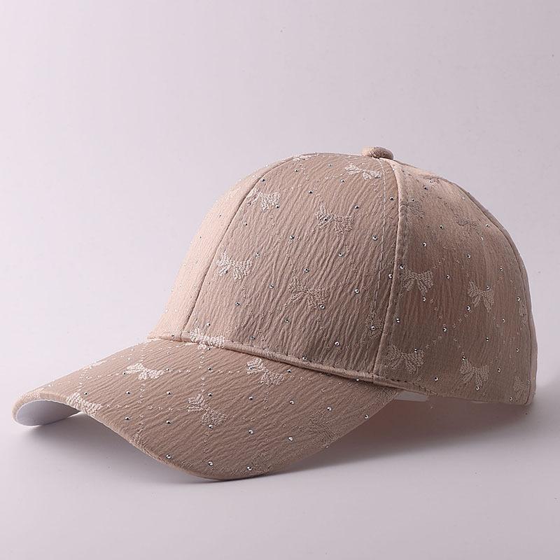 New small fresh sticker butterfly baseball cap women's European and American fashion fine diamond printing sunshade cap