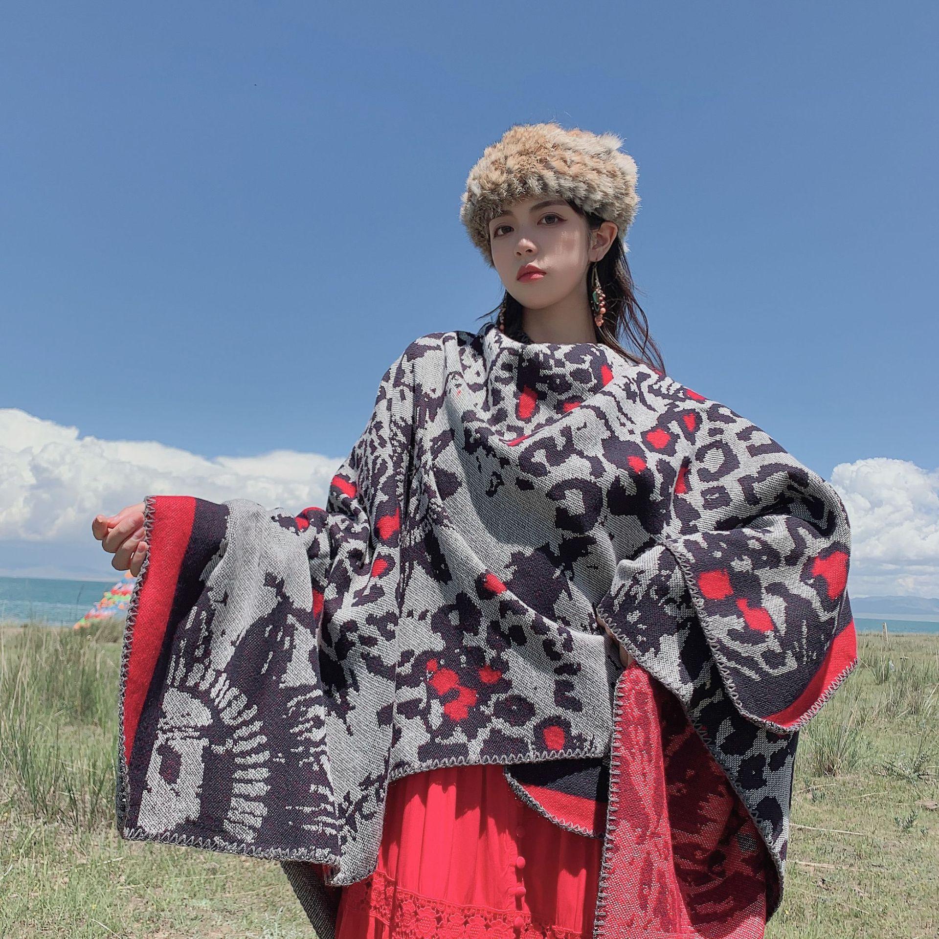 Ethnic style Xizang hooded vacation style travel Chaka salt lake suitable for photography scarf sun protection thickened shawl cape 130*150
