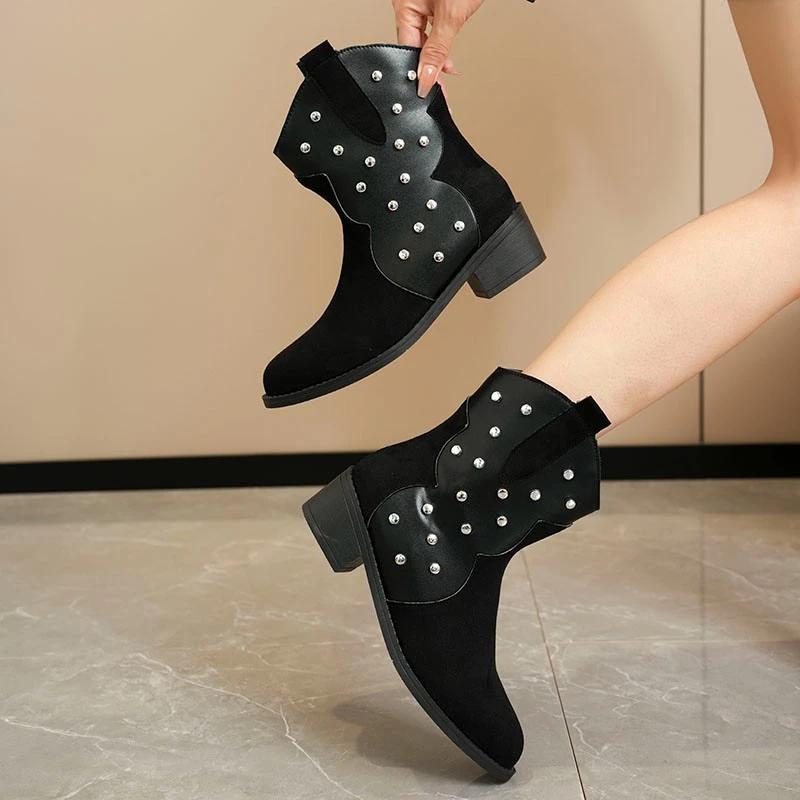 Big Size Explosive European and American Fashion Round Head Metal Rivets Belt Buckle Martin Boots Foreign Trade Women's Boots