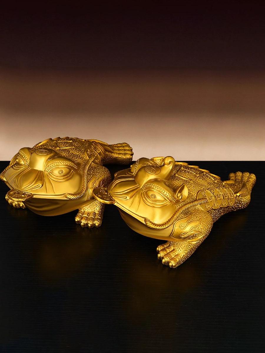 

Feng Shui Money Frog Statue with Coin, Pair of Solid Brass Wealth Toad Figurine for Good Luck, Traditional Golden Chan Chu Ornam 5cm світло-сірого кольору
