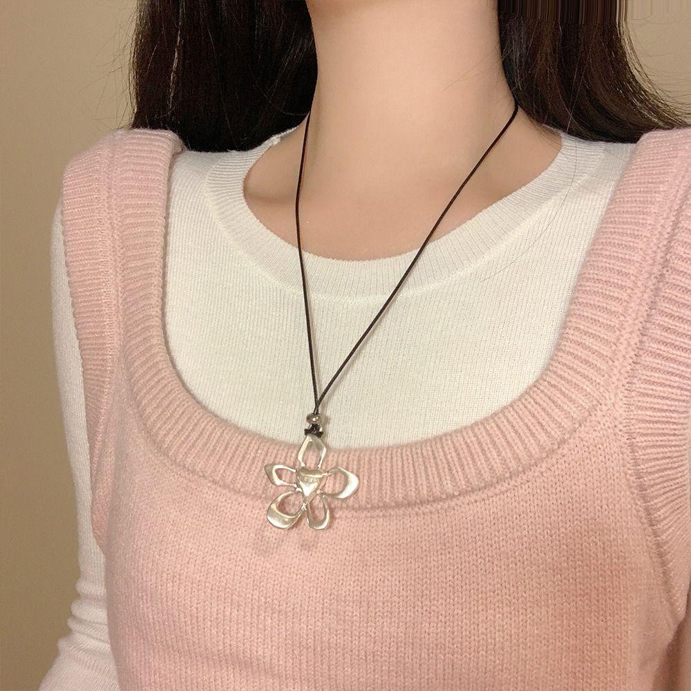 Y2K Long Chain Necklace Chain Sweater Chain Cute Metal Flower Necklace  Wedding