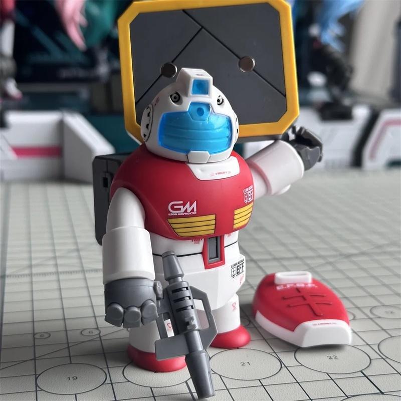Sell Chubby Zaku Chubby Gm Magnetic Assembly Model Kit Middle-Aged Gm Action Figure Puzzle Toys Collectible Desktop Ornament