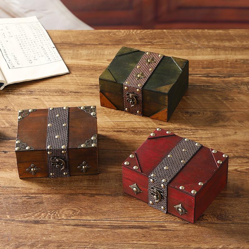 Wooden Vintage Jewelry Box With Lid For Home Storage And Dust Protection