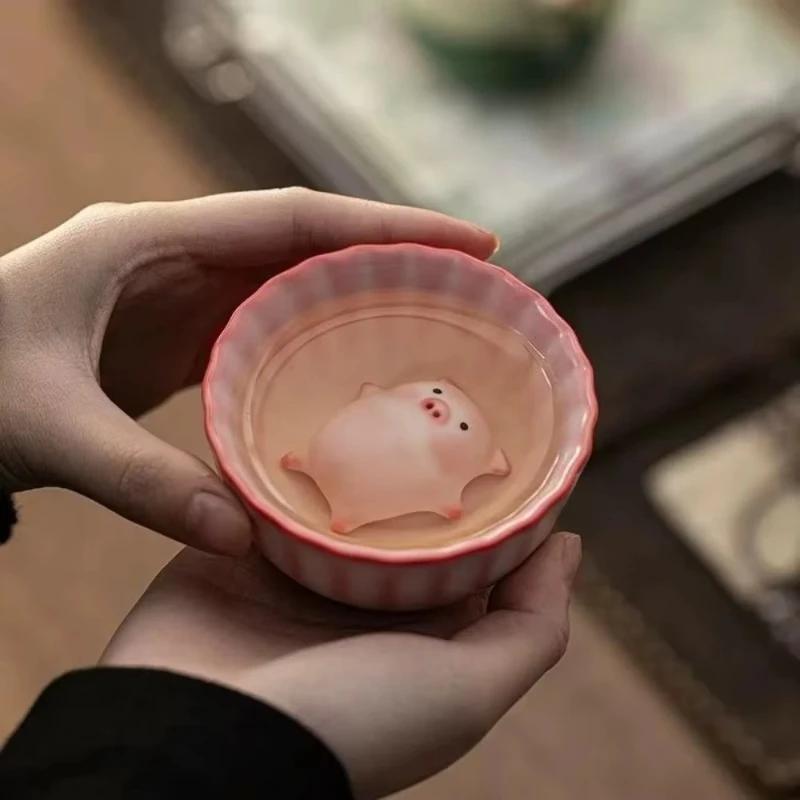 Top Quality Funny Pig Spit Bubbles Ceramic Tea Cup Cartoon Procelain Teacup Water Cups Mug Creative Gifts for Friends Gift