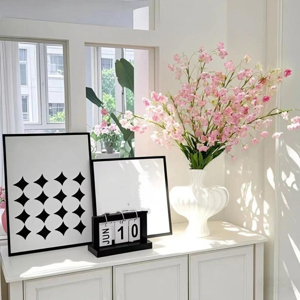 Minimalist Imitation Ceramic Vase Irregular Shape Flower Vase  Room Decoration