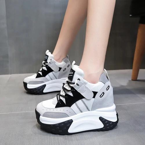 

Модные женские кроссовки на платформе, дышащие, повседневные, кроссовки, массивные туфли на каблуке 10 см, осенние туфли на танкетке, дышащие, увеличивающие рост, женские 35