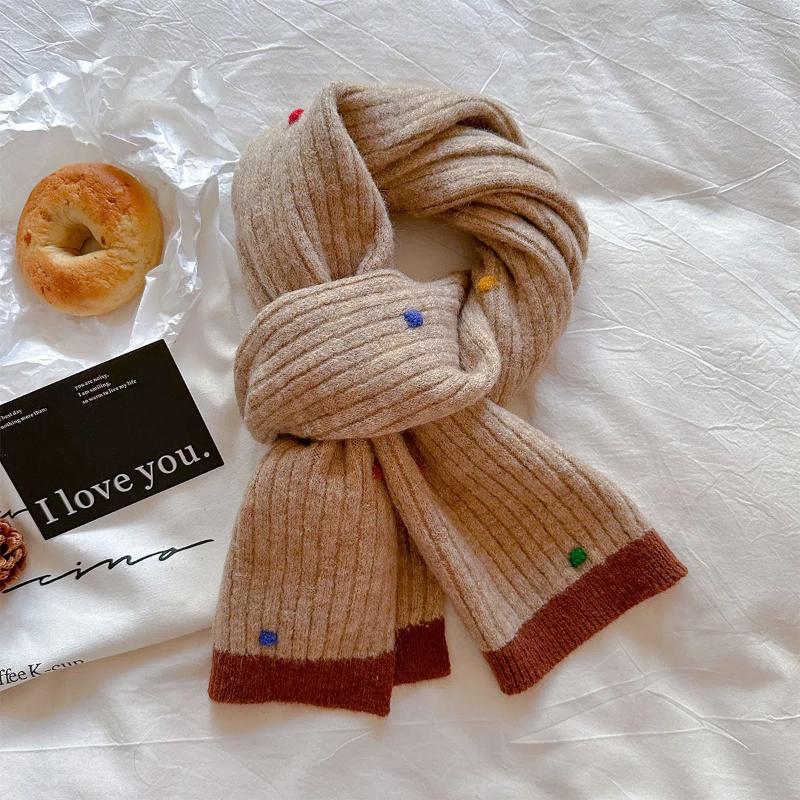 2024 Nova Edição Coreana para Estudantes Versátil Branco Grosso Quente Proteção para Pescoço Arco-Íris Doce Cachecol de Malha