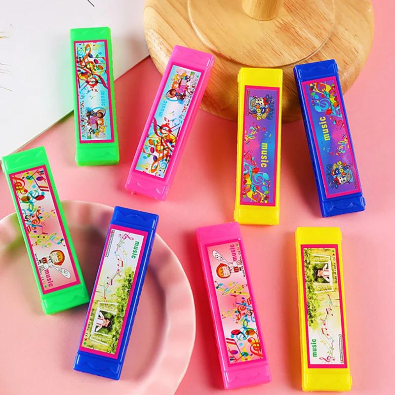 

10Pcs Cartoon Mini 10 Holes Harmonica Double Row Blowable Musical Instrument Toys for Kids Birthday Party Favors School Gifts