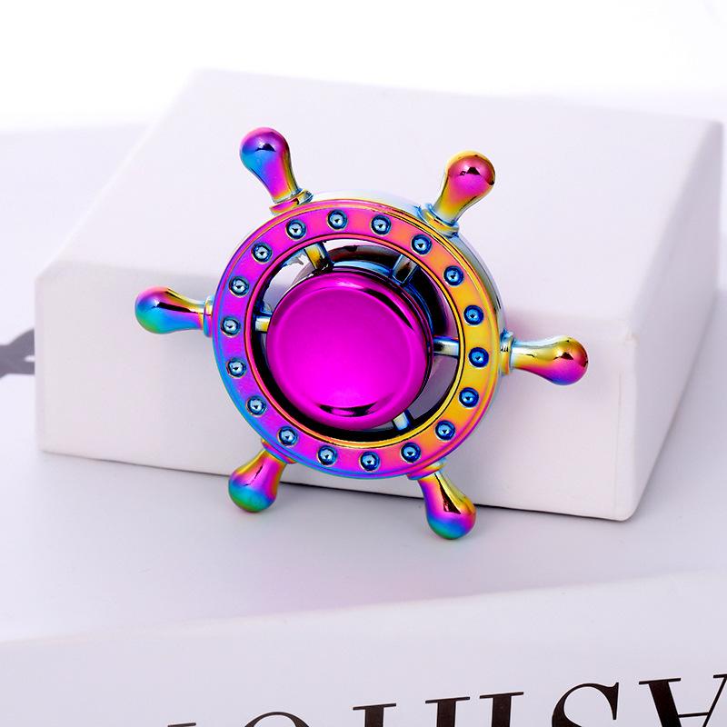 Metallischer Fidget Spinner mit landschaftlichem Motiv: Beliebtes Promi-Straßenmarkt-Dekompressionsspielzeug