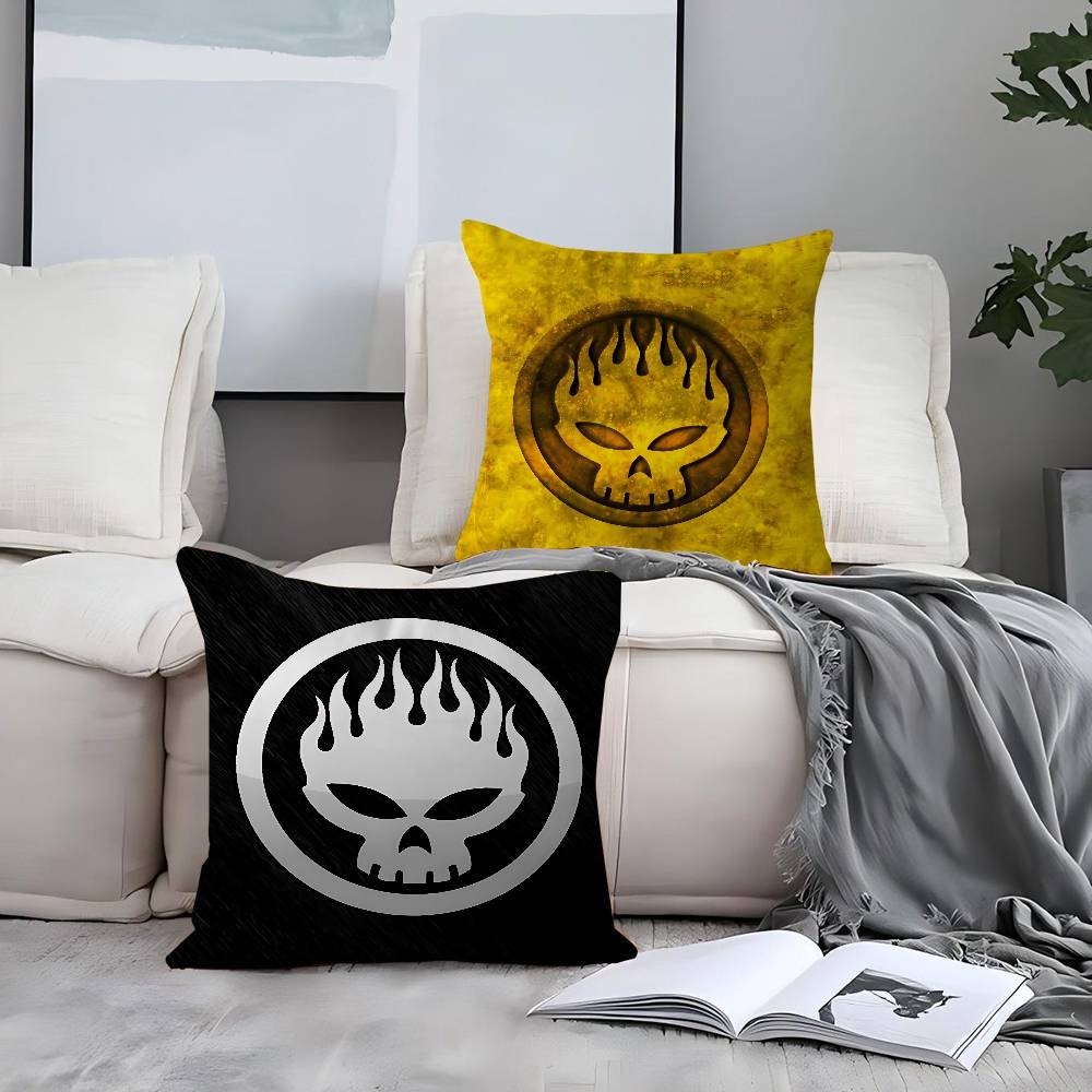 Punk Rock T-The O-Offspring Maple Design Cushion Cover Happy Autumn Harvest Decor Holiday Decorati Pillow Cover
