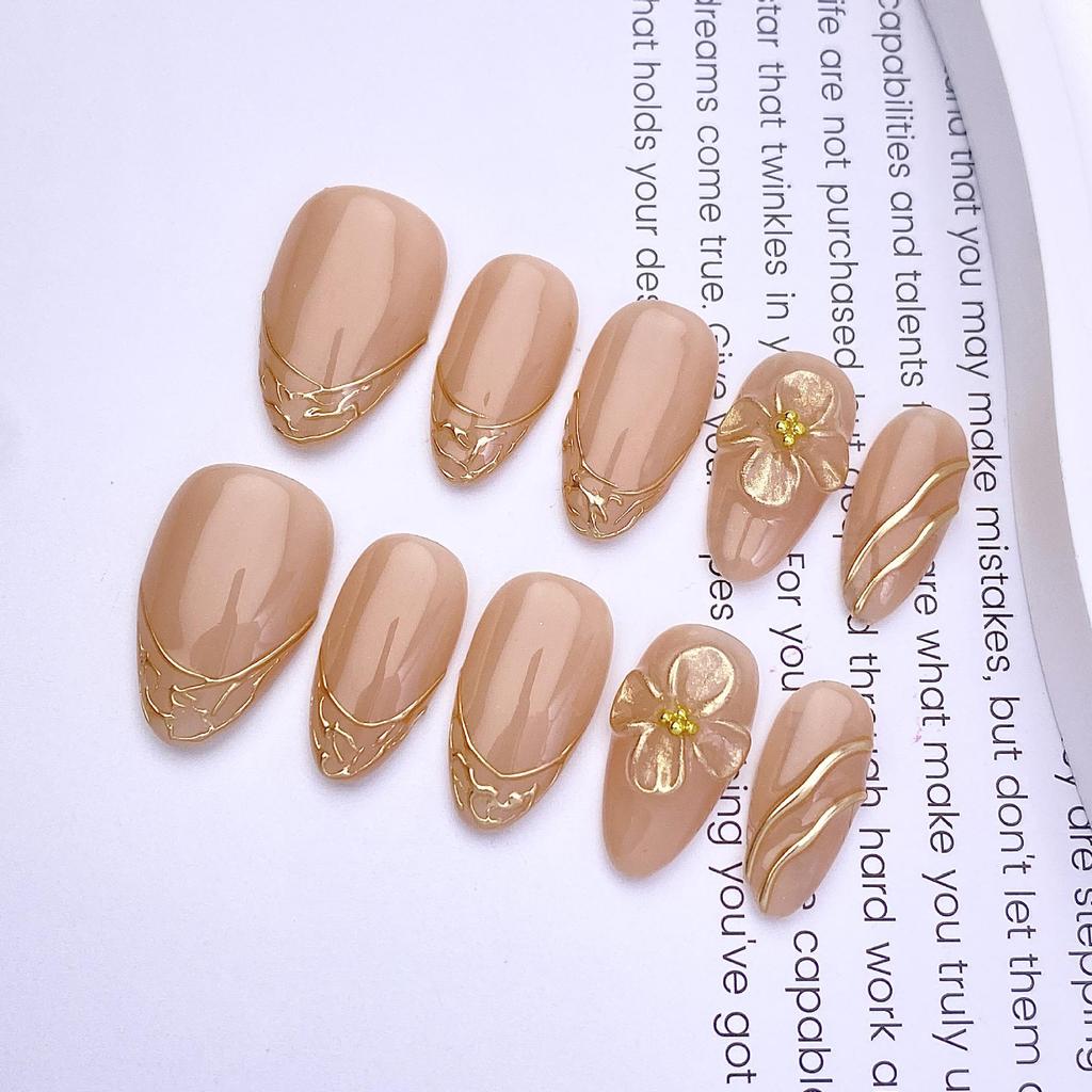 3D Stereo geschnitzte kurze Mandelnägel: Handgefertigt, Tragbar Herbst/Winter Spiegelpuder-Stil