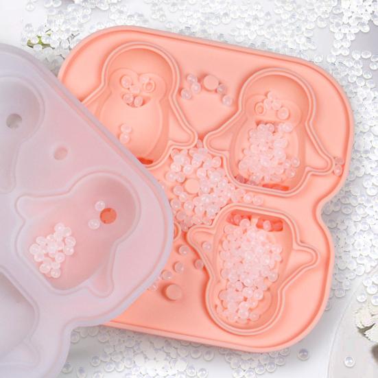 Penguin Shaped Ice Cube Trays 3D Ice Cube Mold Easy Release Slow Melting Ice Maker for Whiskey Cocktails Brandy Coffee