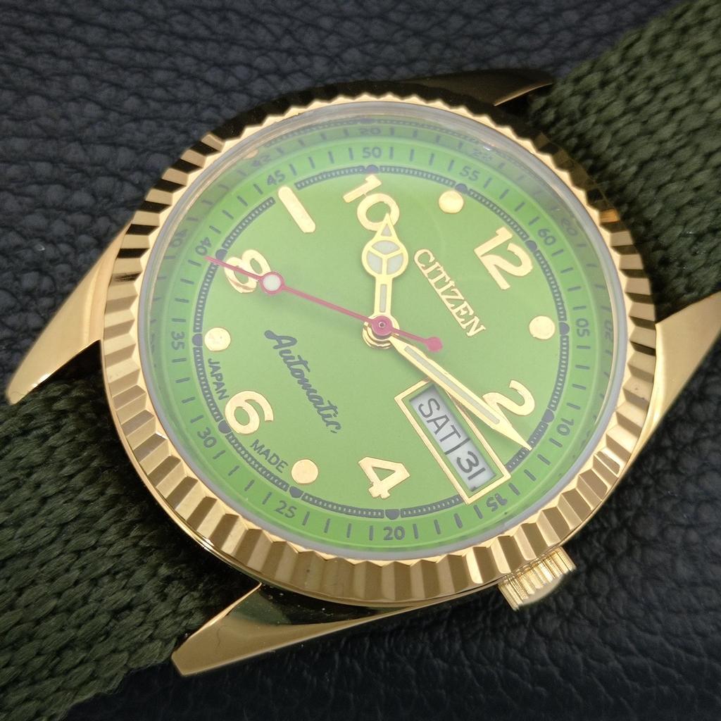 VINTAGE REFURBISHED CITIZEN AUTOMATIC 8200 JAPAN MENS GREEN DIAL WATCH a445353-1