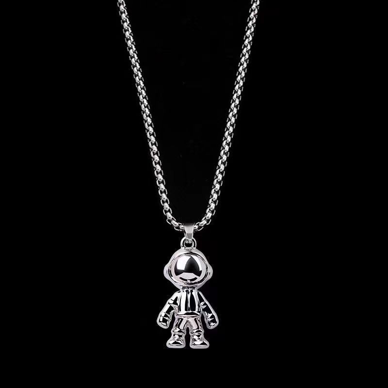 Street Colorful Astronaut Necklace Men'S And Women'S Personalized Hip-Hop Trend Cold Wind Long Sweater Chain Accessories