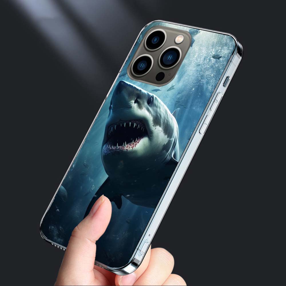 The Mouth of the Deep Sea Evil Shark Phone Case For Iphone 16E 15 Pro 14 Plus 17E 16 17 Pro Max Air 11 12 13 Mini Shockproof