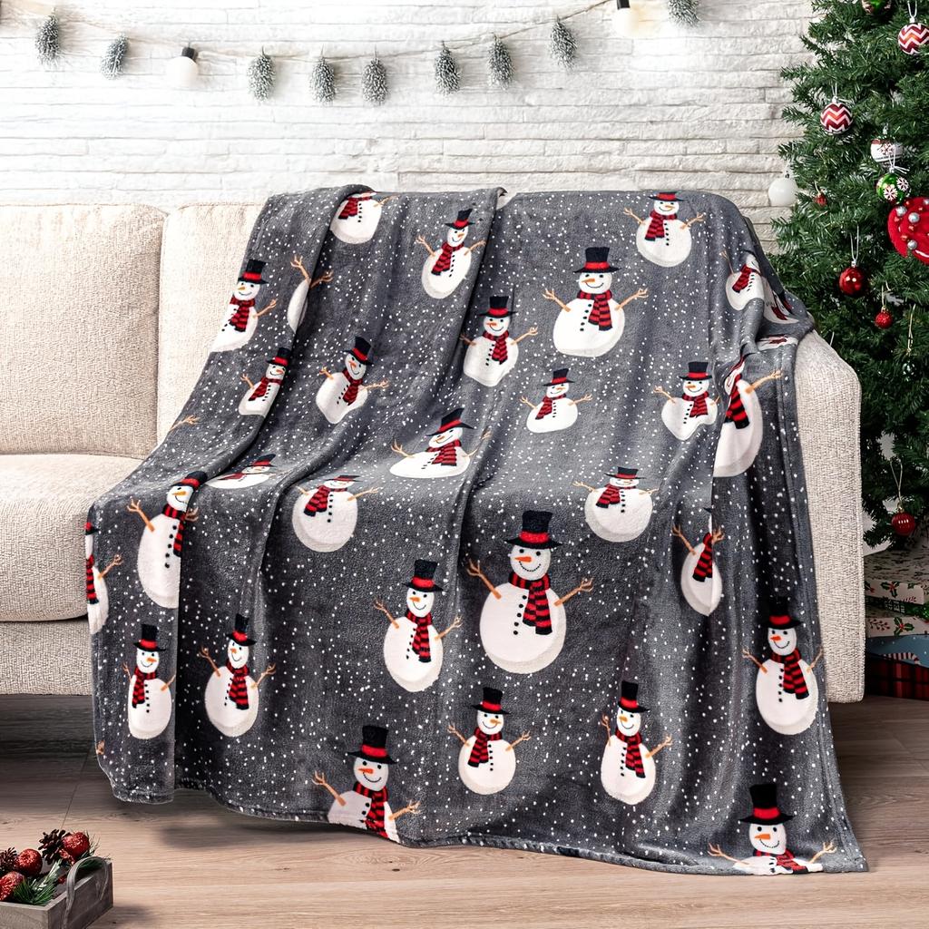 1 Soft and Warm Flannel Blanket - Winter Snowman with Black and White Snowflake Pattern, All-Season Comfortable Sofa Blanket, Bed Blanket, Travel Blan