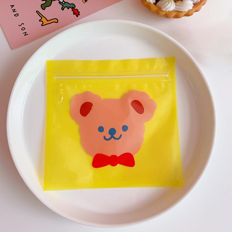 Food Storage Organizer Does Not Take Up Space Easy To Carry 13.5*13.5cm Plastic Cute Cartoon Snack Bag Creative And Cute 4.2g