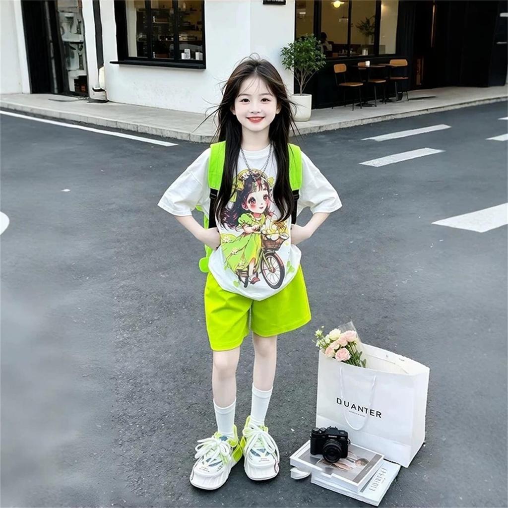 Kids' Summer Dopamine Set: Korean Style Casual Round Neck Tee & Thin Shorts Two-Piece