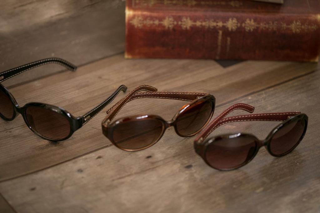GLADELI Dark Brown Brown Sunglasses with Leather by Sabae Planning G91-89A Extract/Half Women's (Oval Temples)