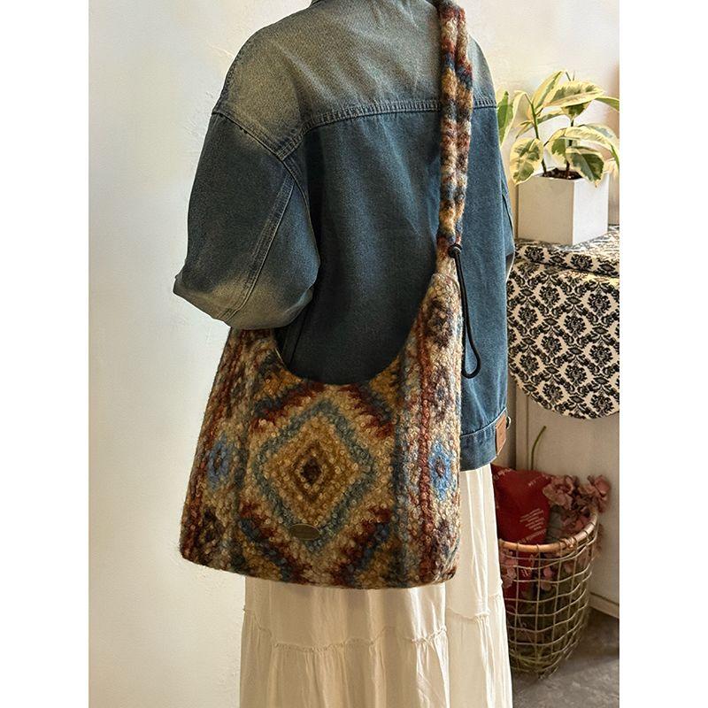 Bolso Tote de Gran Capacidad, con Estilo Étnico, Bolso de Hombro Único Adecuado para el Viaje Diario, Elegante Bolso Cruzado