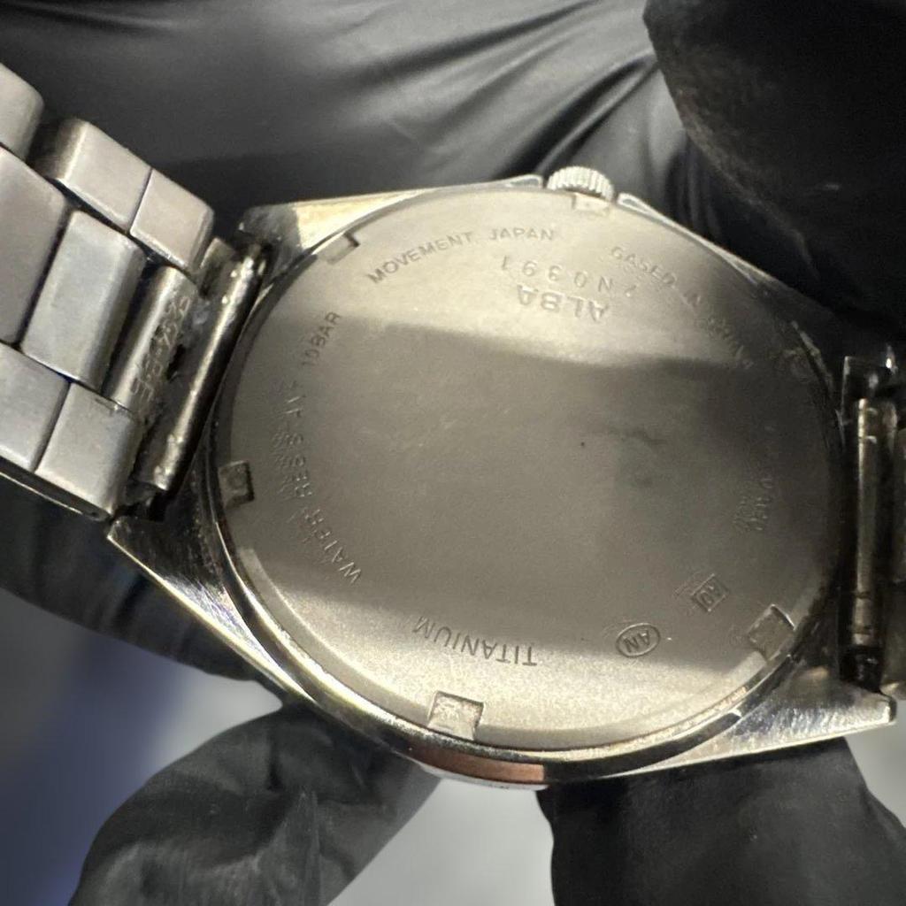 Used ALBA Men's Watch Body Made of Titanium