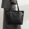 Textured and Trendy Checkered Tote Bag, Women's Fashionable Casual Handbag, Large-capacity Woven Single-shoulder Bag