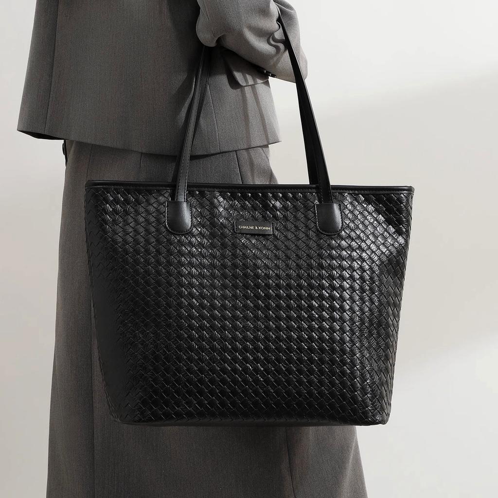 Textured and Trendy Checkered Tote Bag, Women's Fashionable Casual Handbag, Large-capacity Woven Single-shoulder Bag