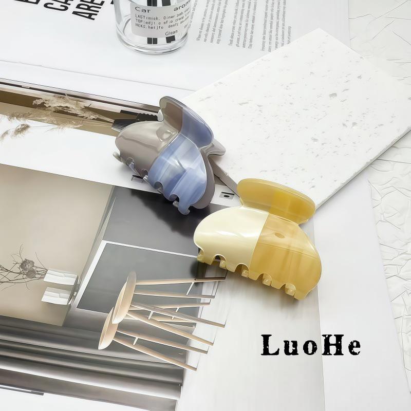 Luohe Korean Style High-End Small Claw Sweet Temperament Hair Clip for Women - Exquisite Half-Up Shark Hair Accessory