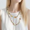 Collana Bohémienne con Perle di Conchiglia Naturale Design a Doppio Strato Leggero Catena per Clavicola da 120 cm Accessori Gioielli