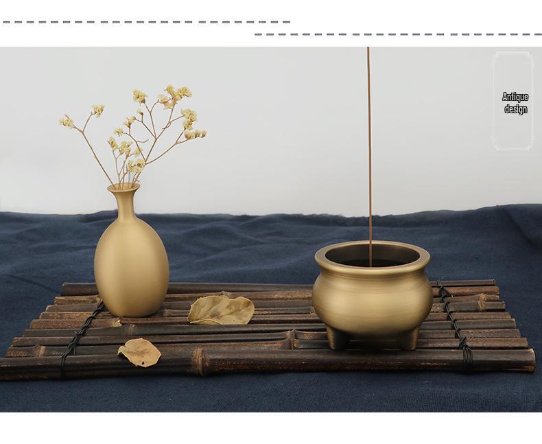 Antique Style Three-Legged Copper Incense Burner - Brass Sandalwood Holder for Household Use