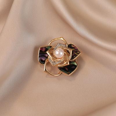 Xiaoxiangfeng Brooch, High-end Women's Camellia Brooch 2025 New Trendy Luxury Pin, Suit and Clothing