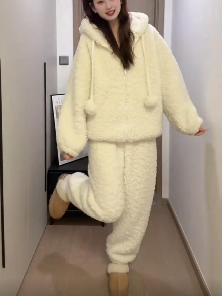 Women's Winter 2025 Velvet Hooded Pajama Set – Soft, Warm, and Suitable for Outside Wear