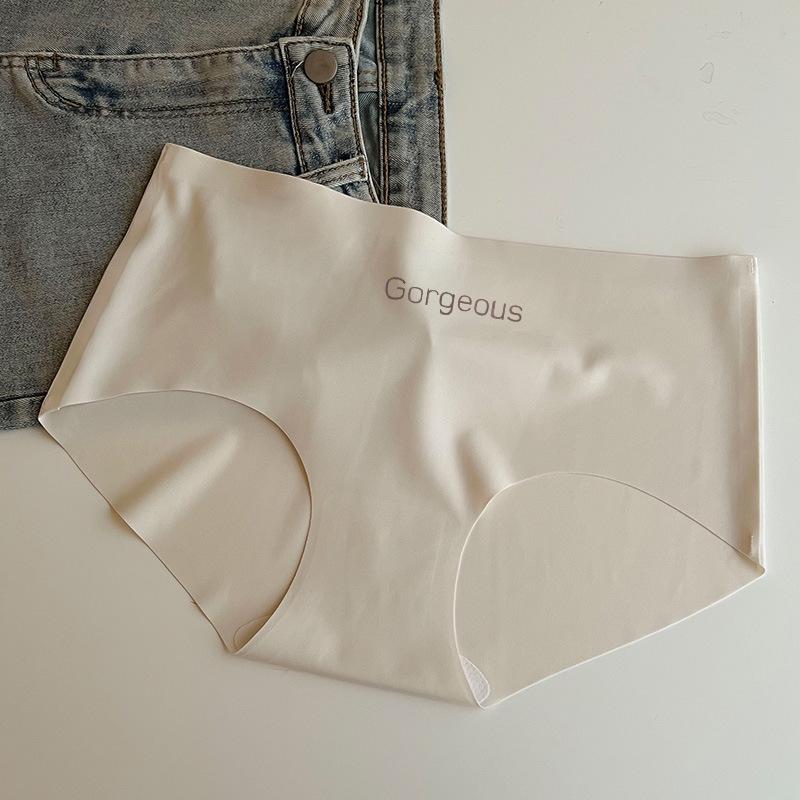 “Seamless Women s Yoga Underwear - 7A Mulberry Silk, Antibacterial Mid-Waist Sports Briefs” M