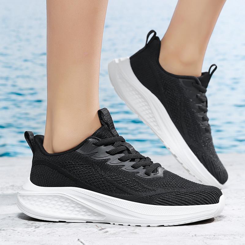 New large size women's men's women's Casual sports shoes Anti-slip waterproof shoes Light Comfortable couple Running shoes