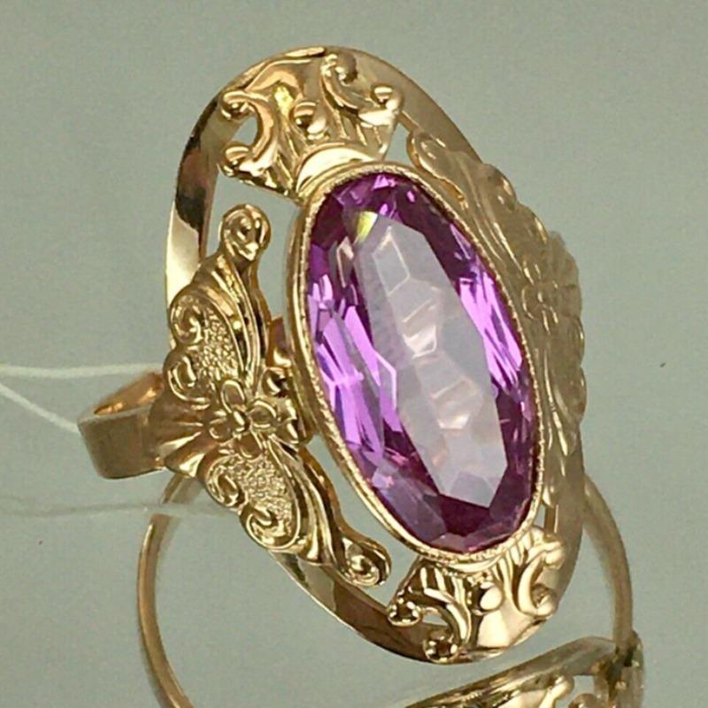 Vintage Inlaid Red CZ Women's Ring Elegant Gold Color Hand Carving Hollow Daily Wear Party Jewelry Anniversary Gift