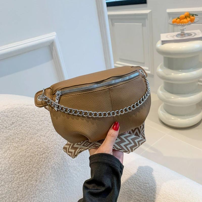 Sac banane Mode Chaîne Sac banane Designer Sac bandoulière Poitrine Sac Poitrine Cuir Souple Sac Ceinture Sacs d'épaule de Luxe pour Dame