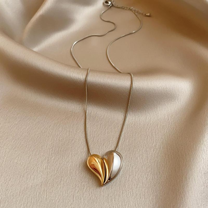 Metal Simple Casual Style Geometric Necklace Cold Style Temperament Sweater Chain Niche Versatile Fashion Accessories Women