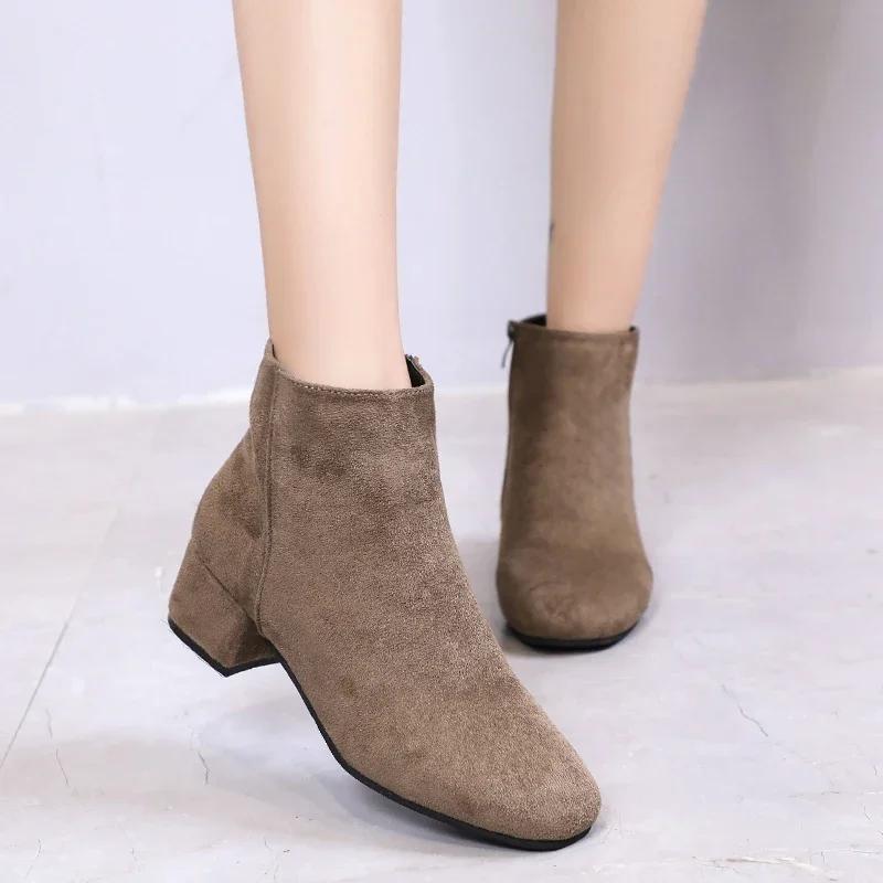 Women's Winter Boots 2025 New Suede Dress Women Warm Boots Fashion Mid-Heel Wool Warm Women's Ankle Boots