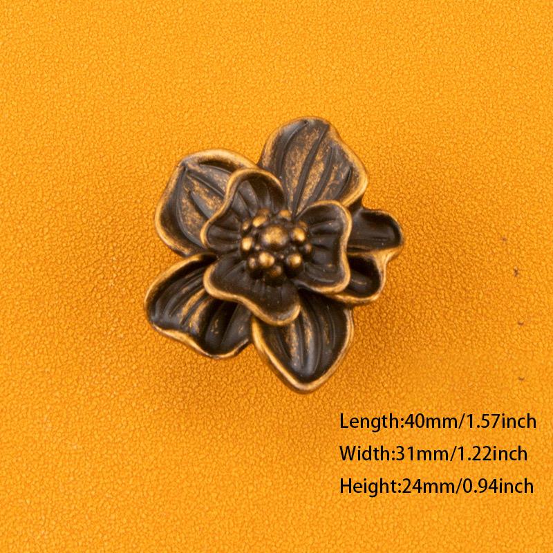Golden Flower Drawer Pull Creative Petal Cabinet Handle Suitable for Dressing Table Furniture Cabinet HandleHardware Accessories