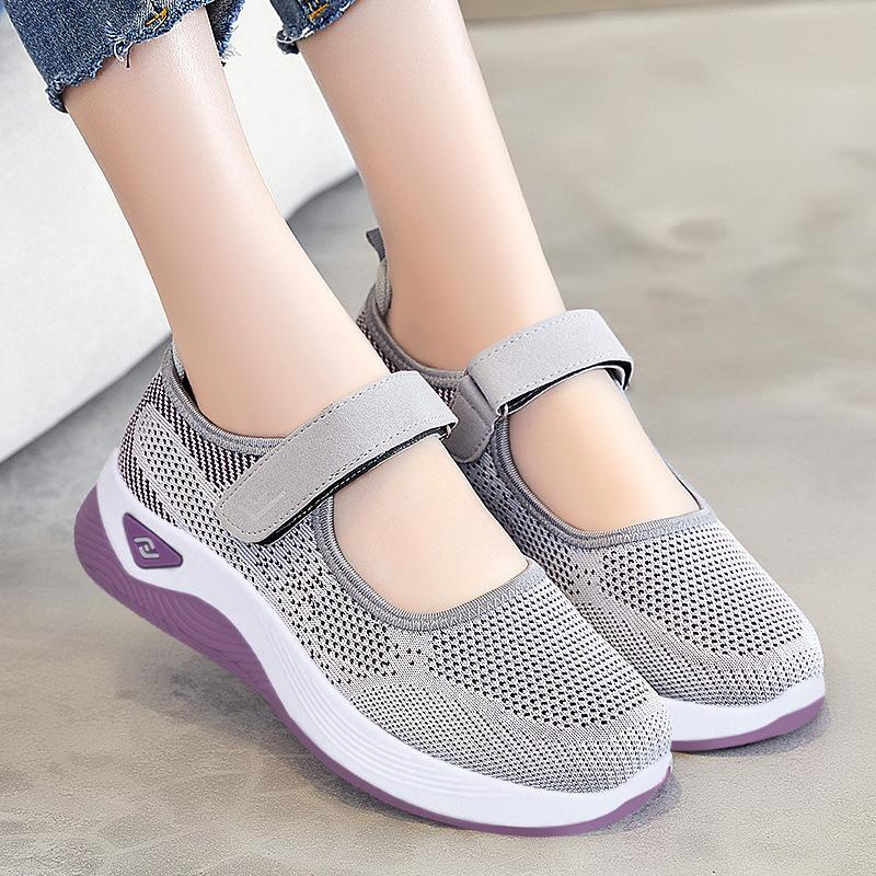 Frühling und Sommer Einzelnetz atmungsaktive Seniorenschuhe weichsohlige Laufschuhe Damen Klettverschluss Mutter Sandalen lässige Damenschuhe langlebig