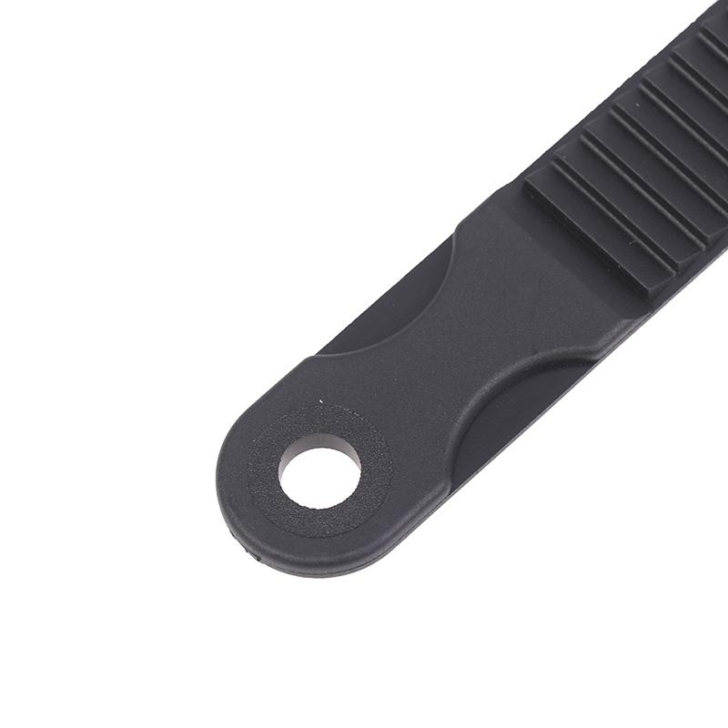 Adjustable Ski Strap Binding Attachment For Multiple Occasions With Ratchet Tongue Ladder To Secure Shoelaces For Roller Skating