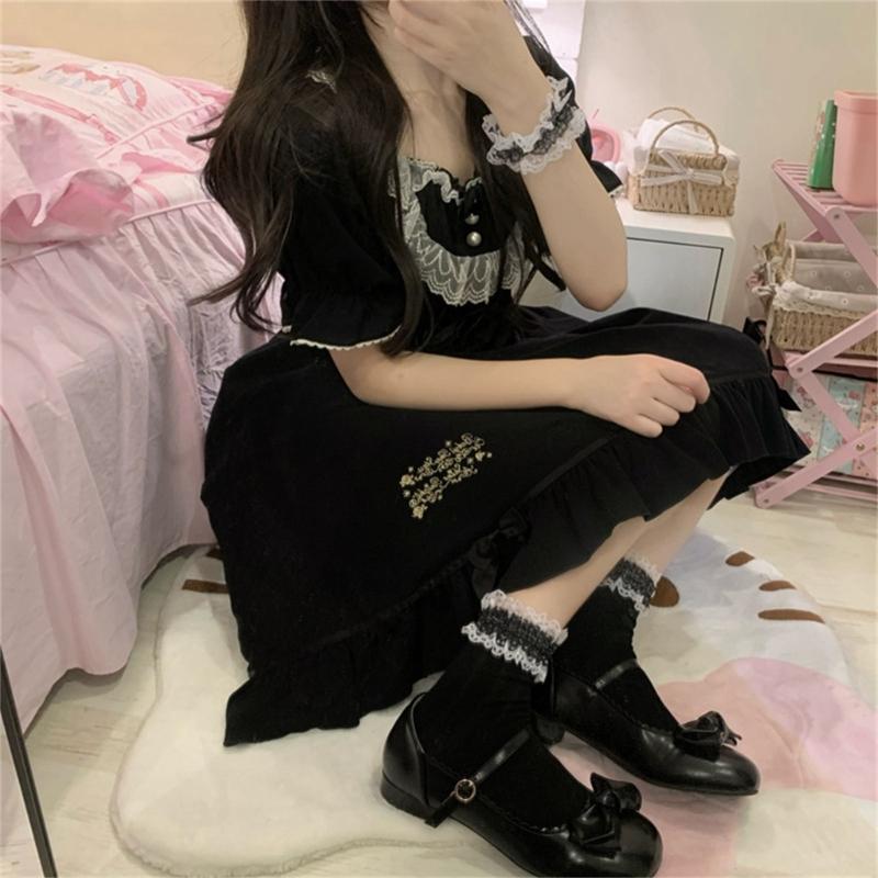 Stylish Lace Ruffle Socks Korean Fashion Comfortable Cotton Material Perfect for Everyday Wear