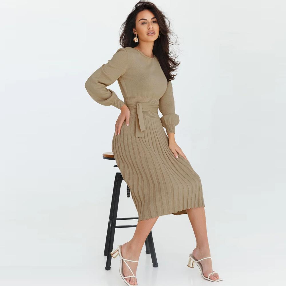 Damen-Strickkleid für Herbst und Winter, schmaler, plissierter, mittellanger Pulloverrock